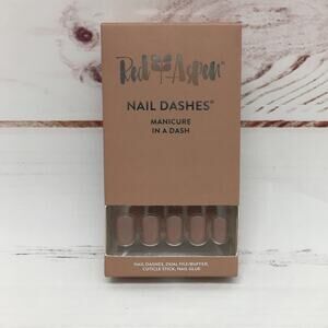 Red Aspen Nail Dashes Marciamallow Short Square New Retired #1444
